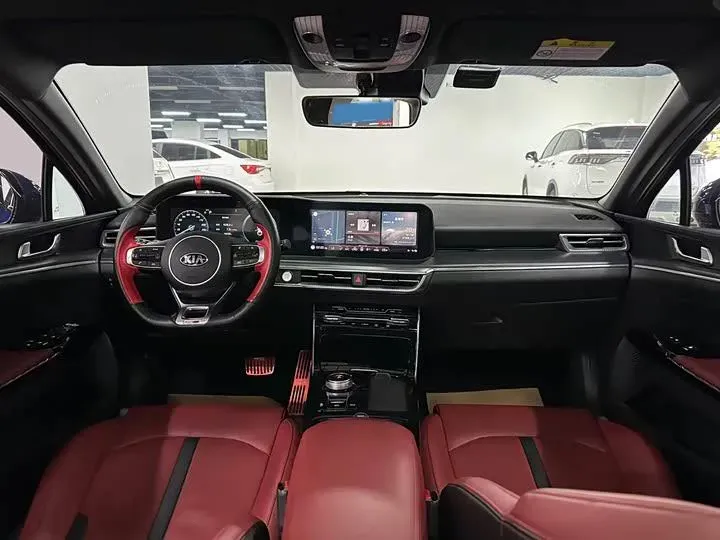 2020 Kia K5 2.0T 240HP L4 8AT,autocango,china used car exporter,china ev exporter,chinese used car exporter,chinese used ev exporter