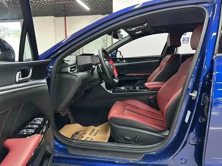 2020 Kia K5 2.0T 240HP L4 8AT,autocango,china used car exporter,china ev exporter,chinese used car exporter,chinese used ev exporter