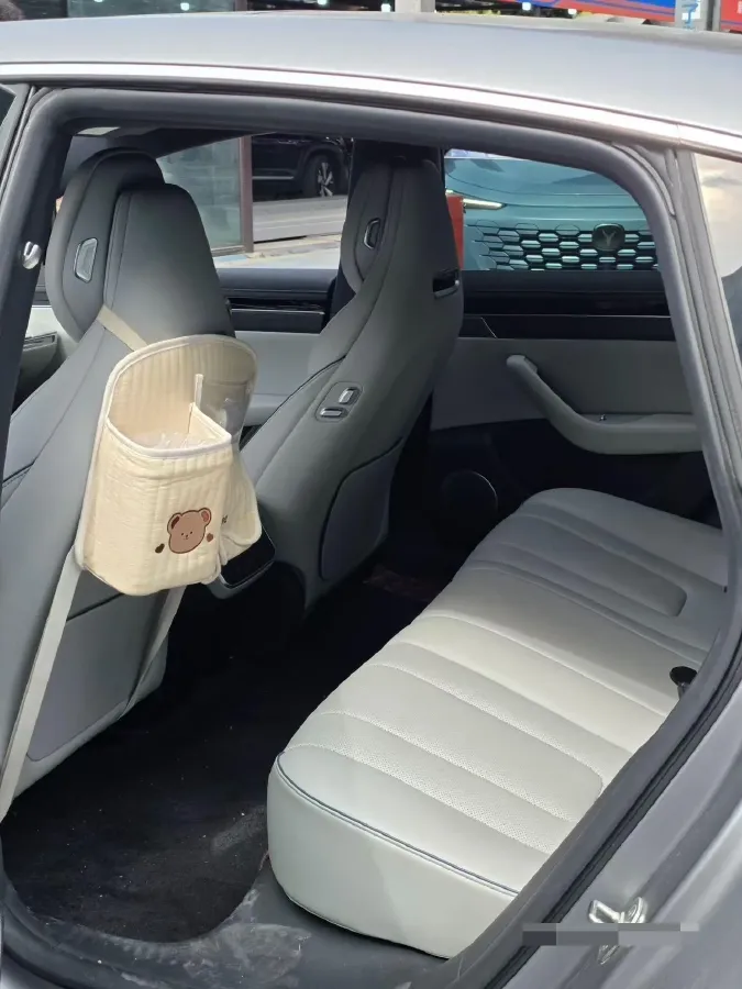 2024 Luxeed S7 BEV 82KWH,autocango,china used car exporter,china ev exporter,chinese used car exporter,chinese used ev exporter