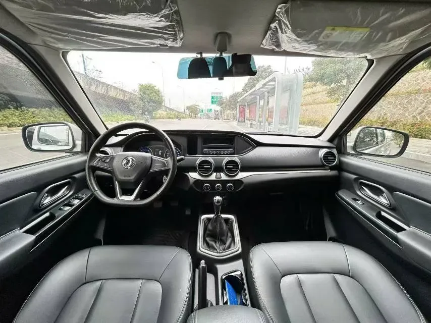 2021 Dongfeng RuiQi 2.4T 165HP L4 5MT,autocango,china used car exporter,china ev exporter,chinese used car exporter,chinese used ev exporter