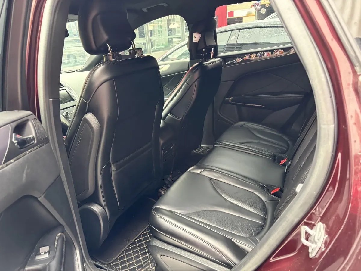 2018 Lincoln MKC 2.0T 203HP L4 6AT,autocango,china used car exporter,china ev exporter,chinese used car exporter,chinese used ev exporter