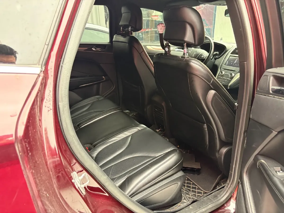 2018 Lincoln MKC 2.0T 203HP L4 6AT,autocango,china used car exporter,china ev exporter,chinese used car exporter,chinese used ev exporter