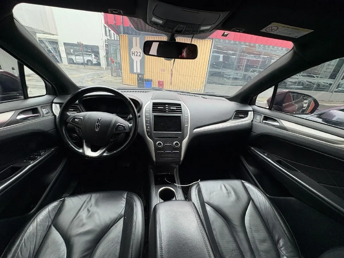 2018 Lincoln MKC 2.0T 203HP L4 6AT,autocango,china used car exporter,china ev exporter,chinese used car exporter,chinese used ev exporter