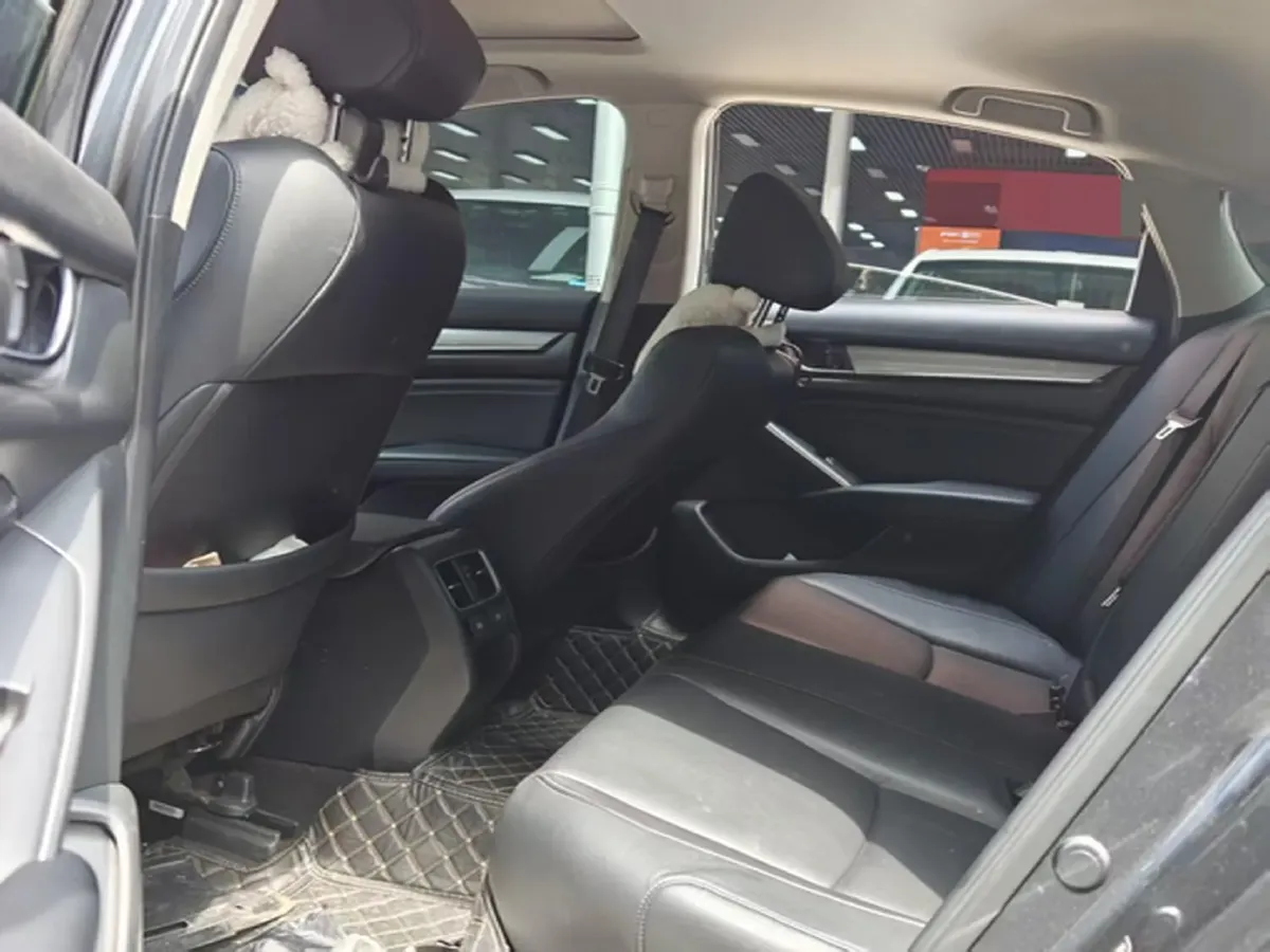 2022 Honda Accord 1.5T 194HP L4 CVT,autocango,china used car exporter,china ev exporter,chinese used car exporter,chinese used ev exporter