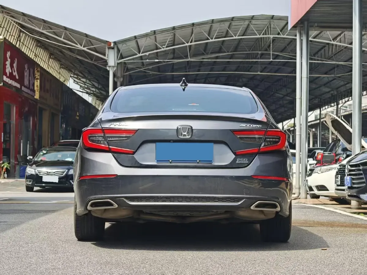 2022 Honda Accord 1.5T 194HP L4 CVT,autocango,china used car exporter,china ev exporter,chinese used car exporter,chinese used ev exporter