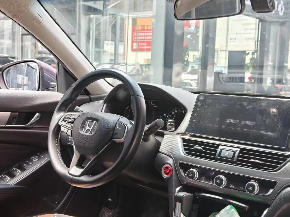 2022 Honda Accord 1.5T 194HP L4 CVT,autocango,china used car exporter,china ev exporter,chinese used car exporter,chinese used ev exporter