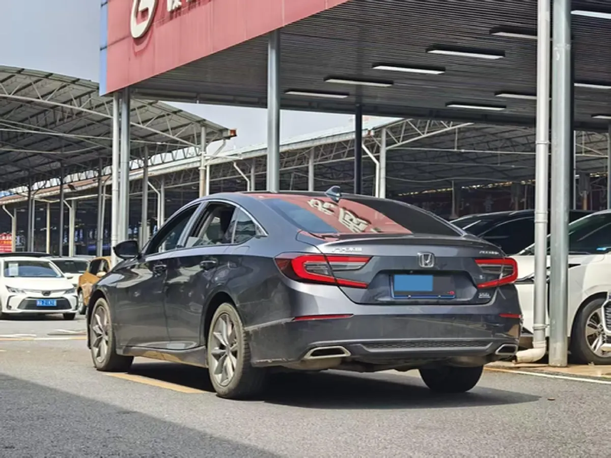 2022 Honda Accord 1.5T 194HP L4 CVT,autocango,china used car exporter,china ev exporter,chinese used car exporter,chinese used ev exporter