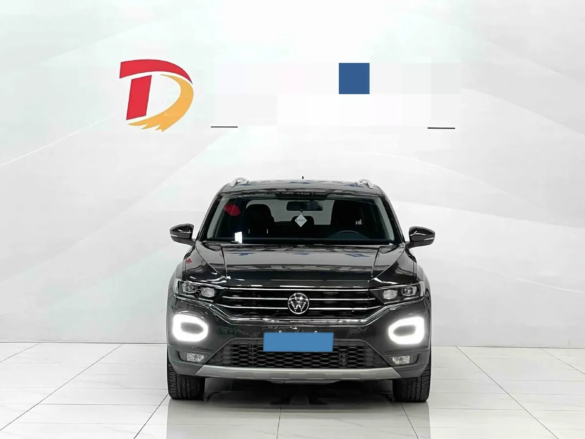 2022 Volkswagen T-Roc 1.4T 150HP L4 7DCT,autocango,china used car exporter,china ev exporter,chinese used car exporter,chinese used ev exporter