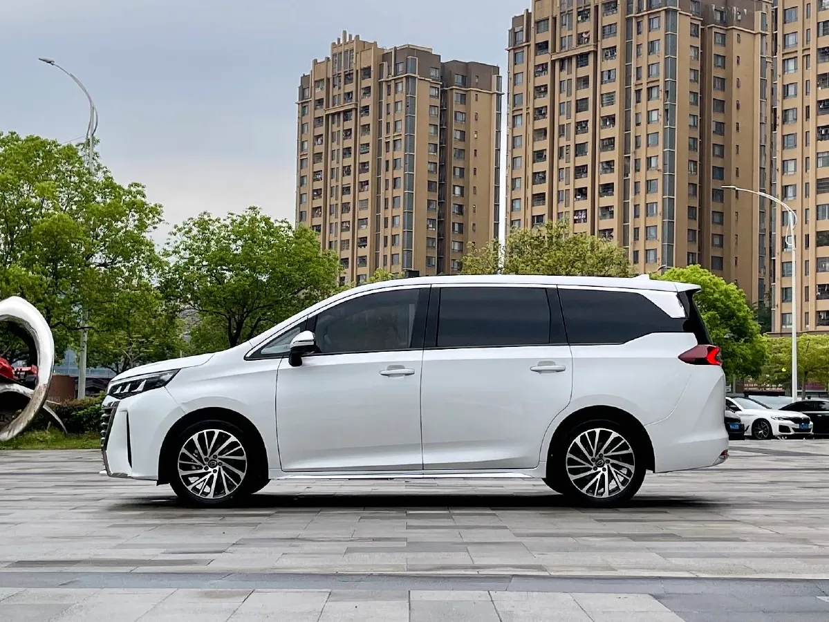 2024 GAC Trumpchi M6 1.5T 177HP L4 7DCT,autocango,china used car exporter,china ev exporter,chinese used car exporter,chinese used ev exporter