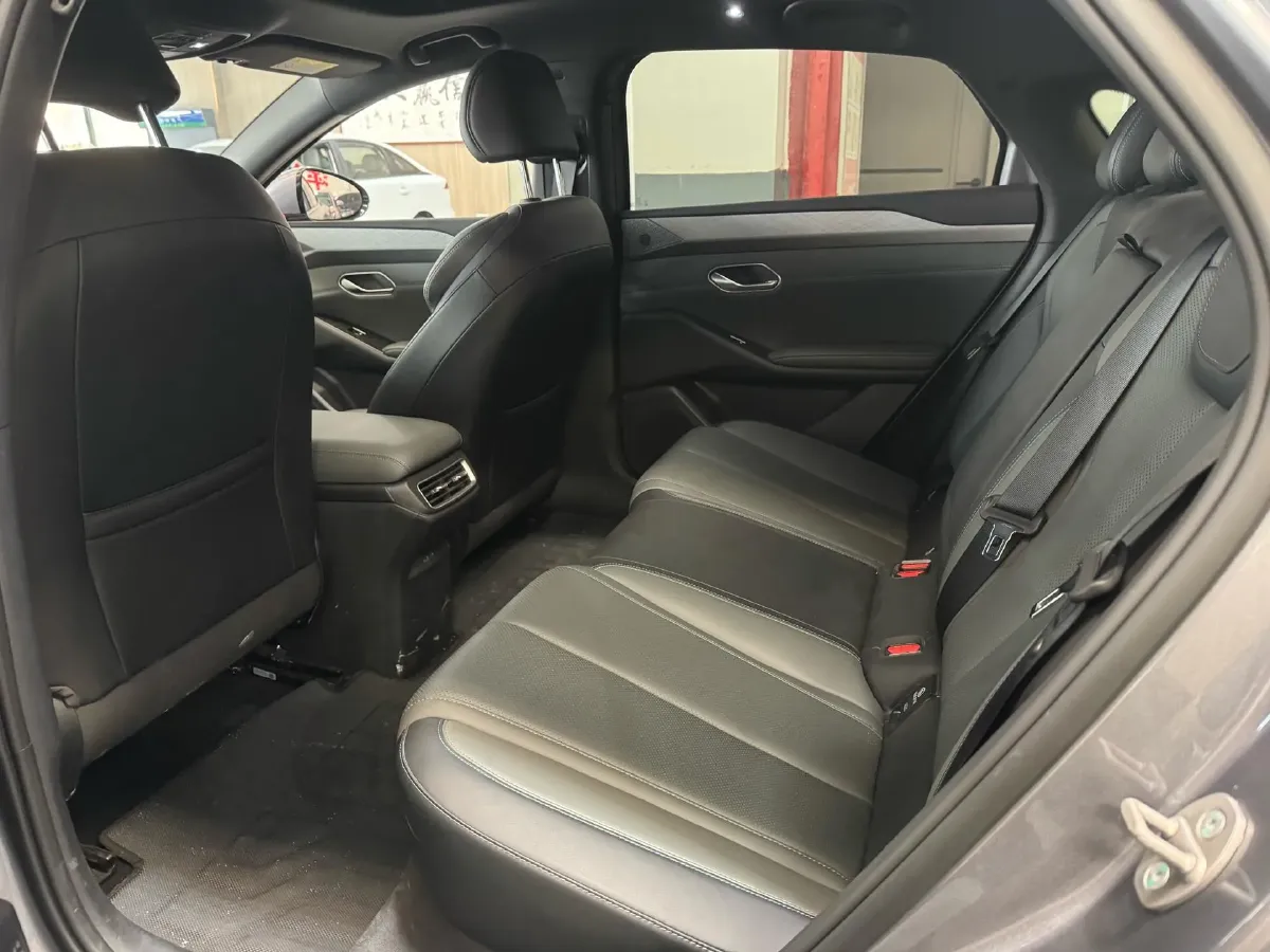 2025 BYD QinL BEV,autocango,china used car exporter,china ev exporter,chinese used car exporter,chinese used ev exporter