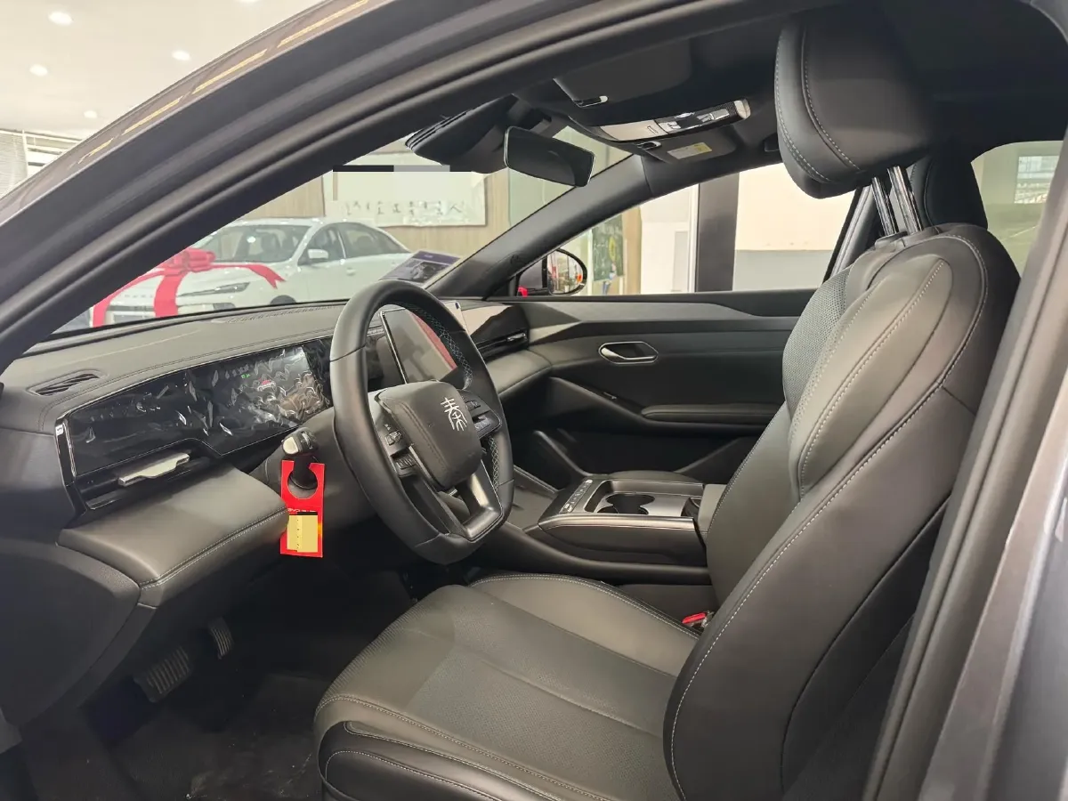 2025 BYD QinL BEV,autocango,china used car exporter,china ev exporter,chinese used car exporter,chinese used ev exporter