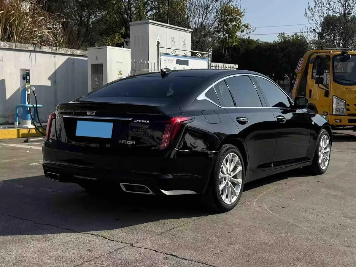 2022 Cadillac CT5 2.0T 237HP L4 10AT,autocango,china used car exporter,china ev exporter,chinese used car exporter,chinese used ev exporter
