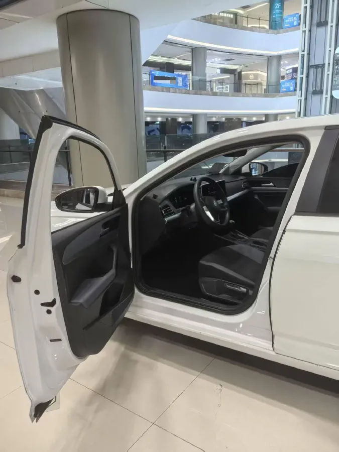 2023 Volkswagen Lavida 1.5L 113HP L4 6AT,autocango,china used car exporter,china ev exporter,chinese used car exporter,chinese used ev exporter