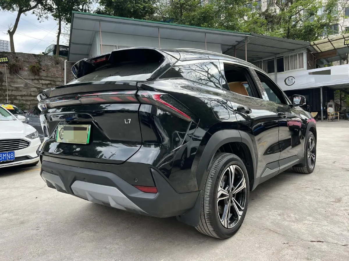 2024 Geely Galaxy L7 1.5T 163HP L4 3DHT PHEV 18.7KWH,autocango,china used car exporter,china ev exporter,chinese used car exporter,chinese used ev exporter