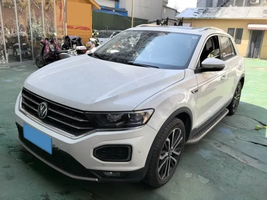 2021 Volkswagen T-Roc 1.4T 150HP L4 7DCT,autocango,china used car exporter,china ev exporter,chinese used car exporter,chinese used ev exporter