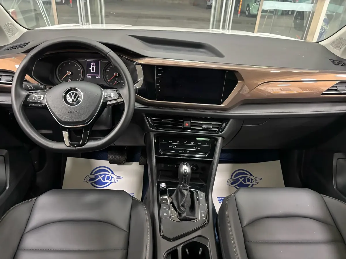 2021 Volkswagen Tharu 1.4T 150HP L4 7DCT,autocango,china used car exporter,china ev exporter,chinese used car exporter,chinese used ev exporter