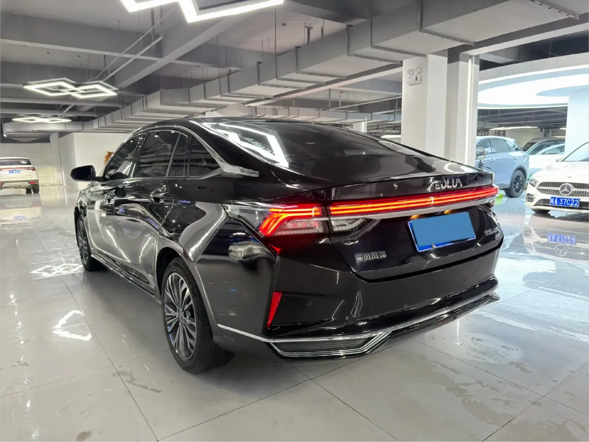 2021 DongFeng Aeolus YiXuan MAX 1.5T 190HP L4 7DCT,autocango,china used car exporter,china ev exporter,chinese used car exporter,chinese used ev exporter