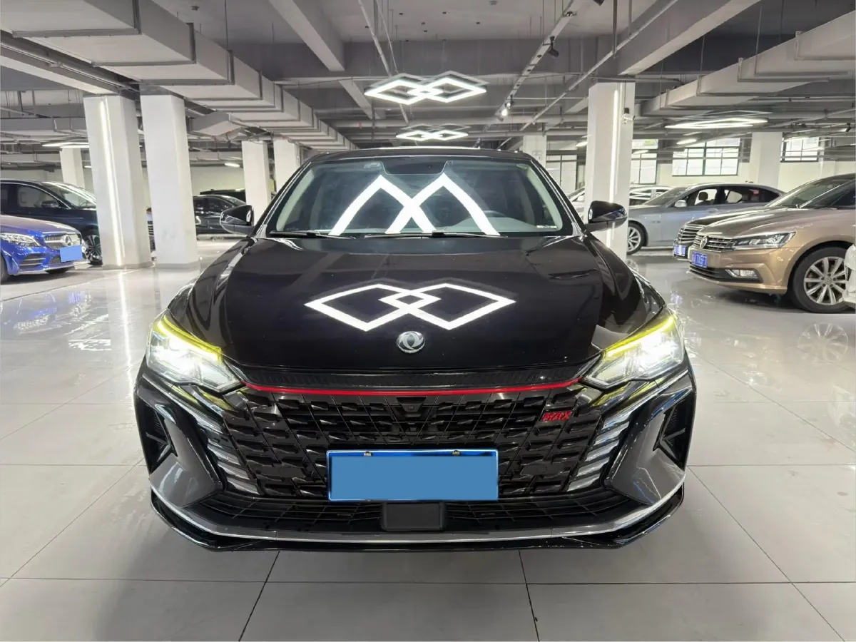 2021 DongFeng Aeolus YiXuan MAX 1.5T 190HP L4 7DCT,autocango,china used car exporter,china ev exporter,chinese used car exporter,chinese used ev exporter