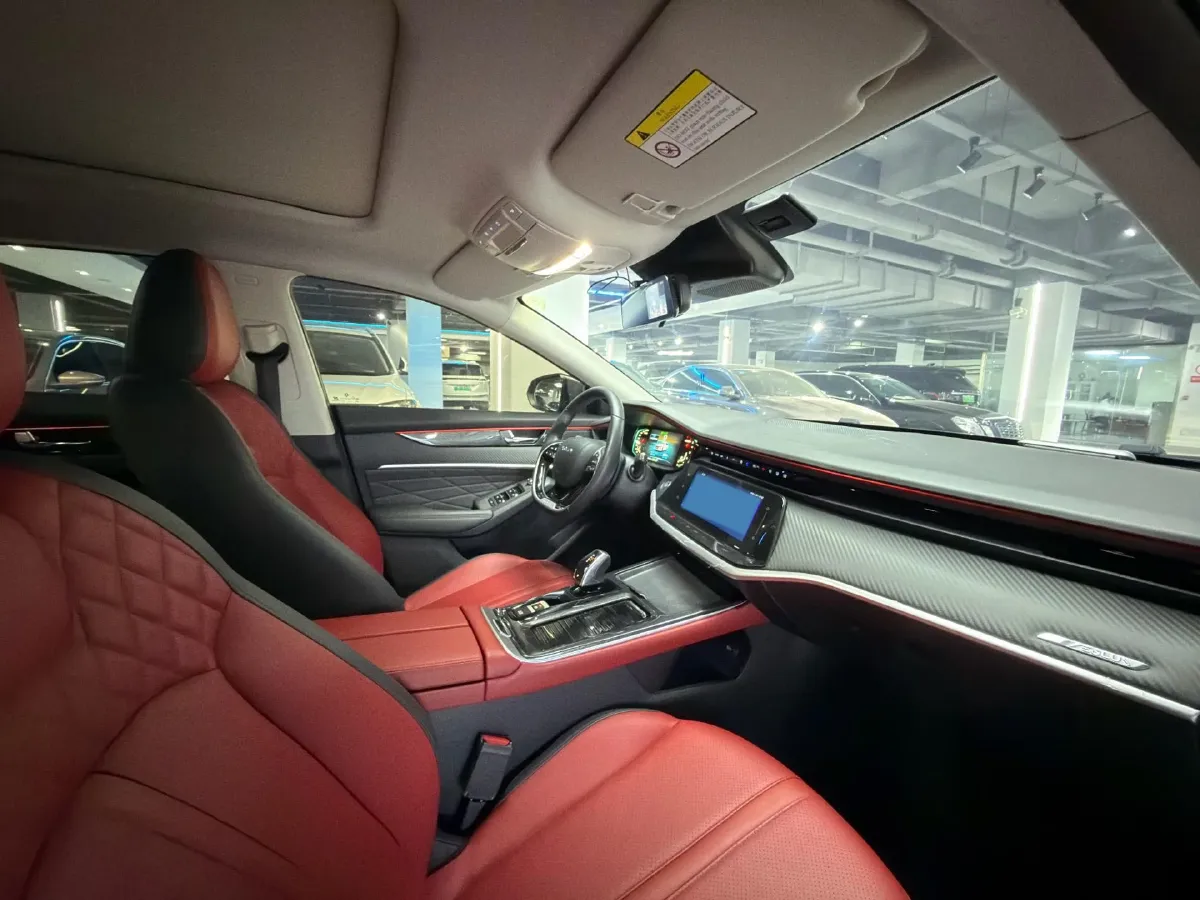 2021 DongFeng Aeolus YiXuan MAX 1.5T 190HP L4 7DCT,autocango,china used car exporter,china ev exporter,chinese used car exporter,chinese used ev exporter