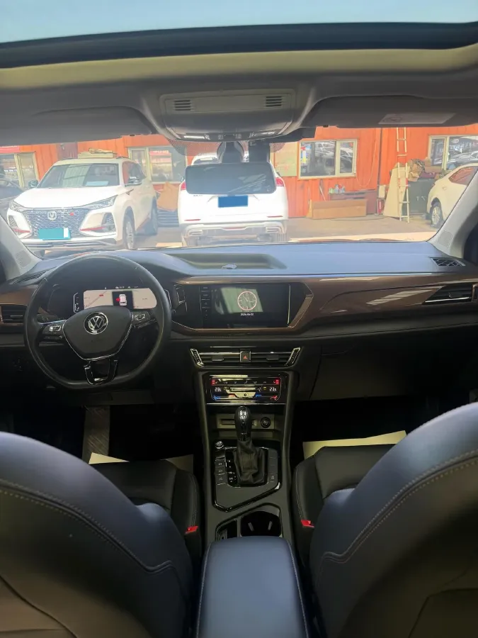 2022 Volkswagen Tharu 1.4T 150HP L4 7DCT,autocango,china used car exporter,china ev exporter,chinese used car exporter,chinese used ev exporter