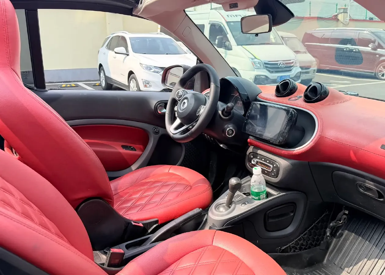 2016 Smart smart fortwo 1.0L 71HP L3 6DCT,autocango,china used car exporter,china ev exporter,chinese used car exporter,chinese used ev exporter