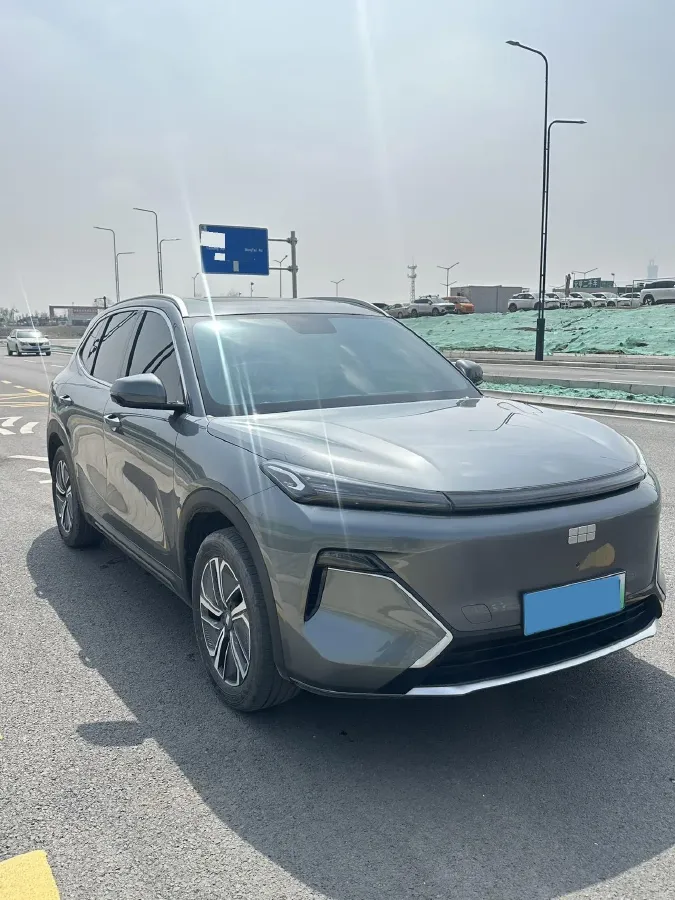 2025 LanDian E5 PLUS 1.5L 95HP L4 E-CVT PHEV 25KWH,autocango,china used car exporter,china ev exporter,chinese used car exporter,chinese used ev exporter