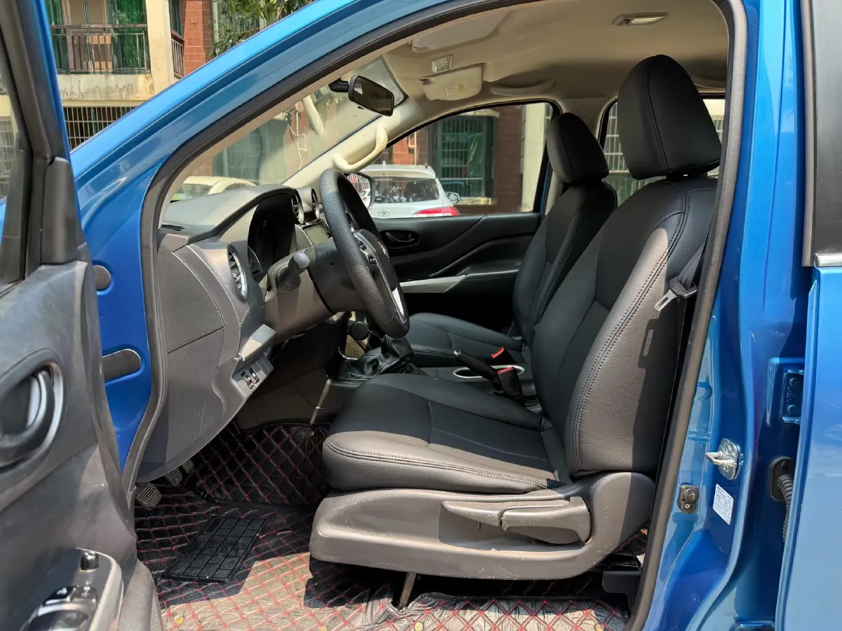 2020 Dongfeng RuiQi 6 2.3T 163HP L4 6MT,autocango,china used car exporter,china ev exporter,chinese used car exporter,chinese used ev exporter