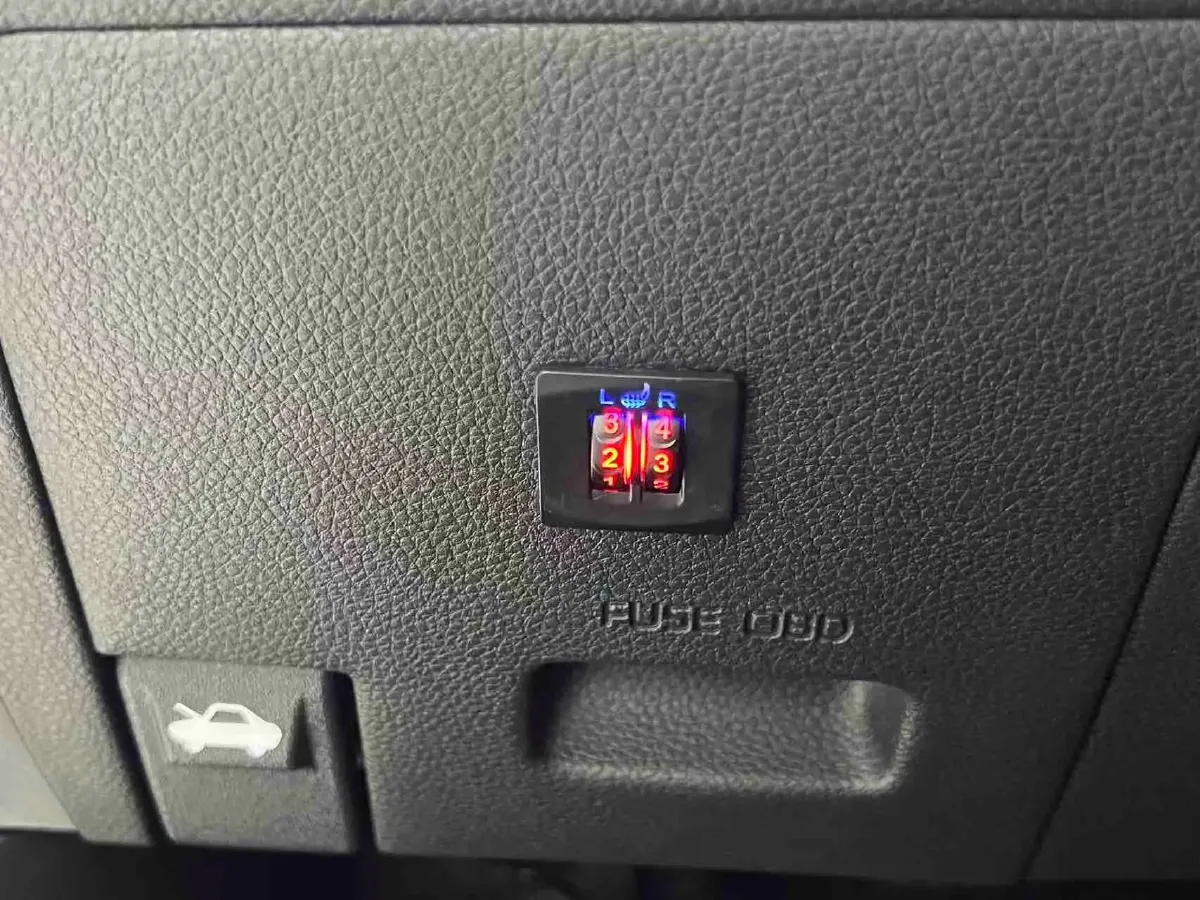 2021 Kia KX1 1.4L 100HP L4 6AT,autocango,china used car exporter,china ev exporter,chinese used car exporter,chinese used ev exporter