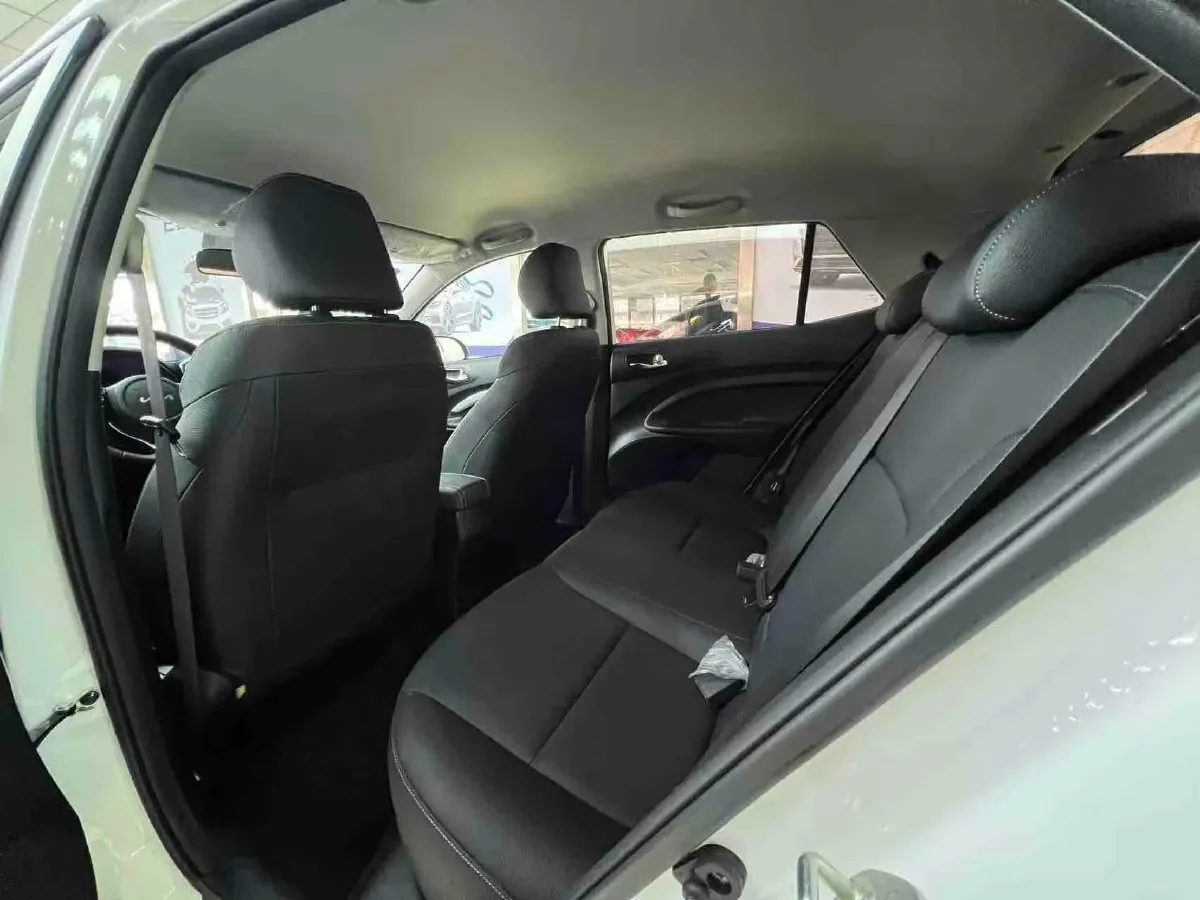 2021 Kia KX1 1.4L 100HP L4 6AT,autocango,china used car exporter,china ev exporter,chinese used car exporter,chinese used ev exporter