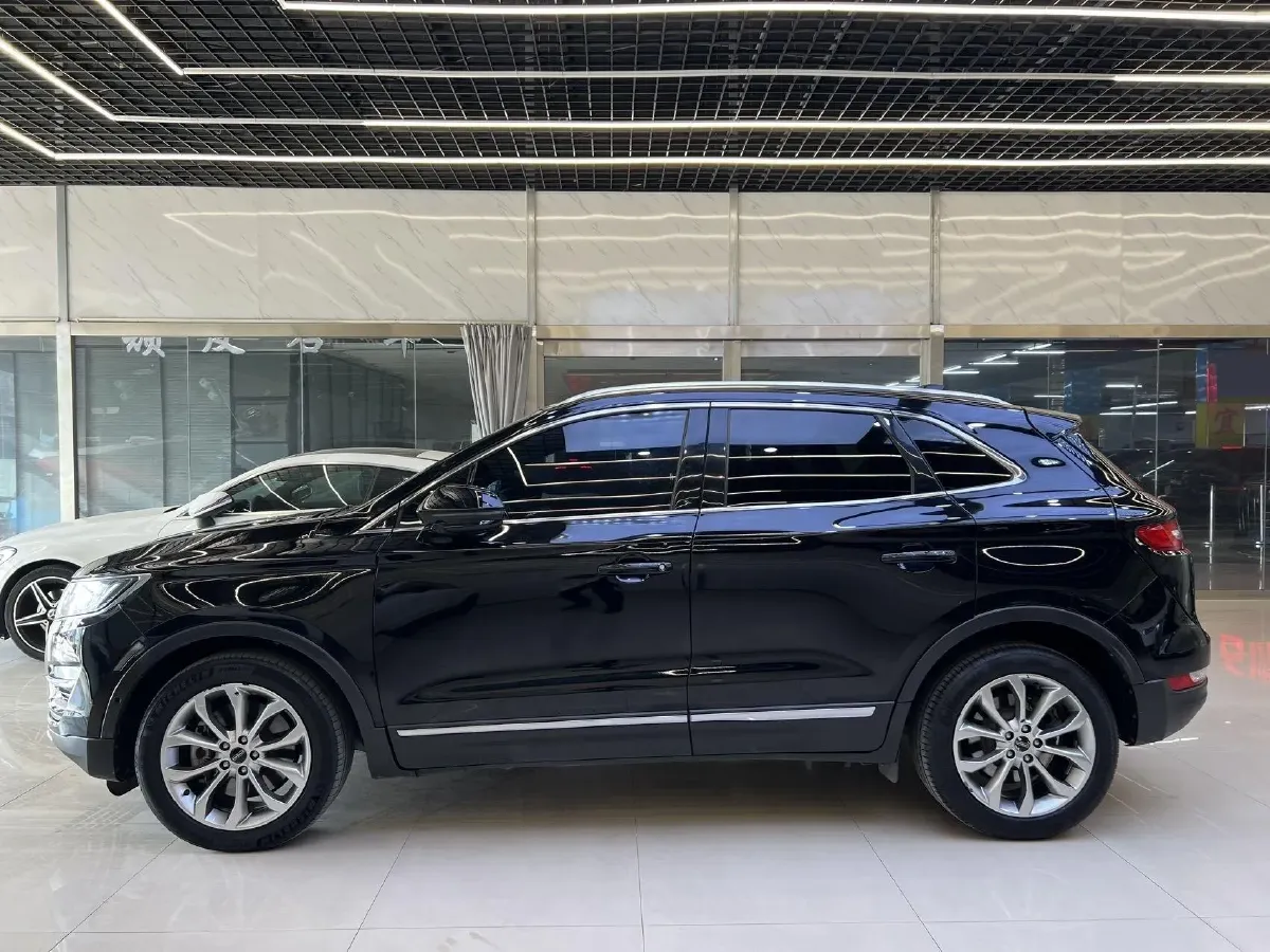 2018 Lincoln MKC 2.0T 253HP L4 6AT,autocango,china used car exporter,china ev exporter,chinese used car exporter,chinese used ev exporter