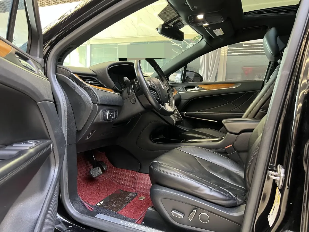 2018 Lincoln MKC 2.0T 253HP L4 6AT,autocango,china used car exporter,china ev exporter,chinese used car exporter,chinese used ev exporter