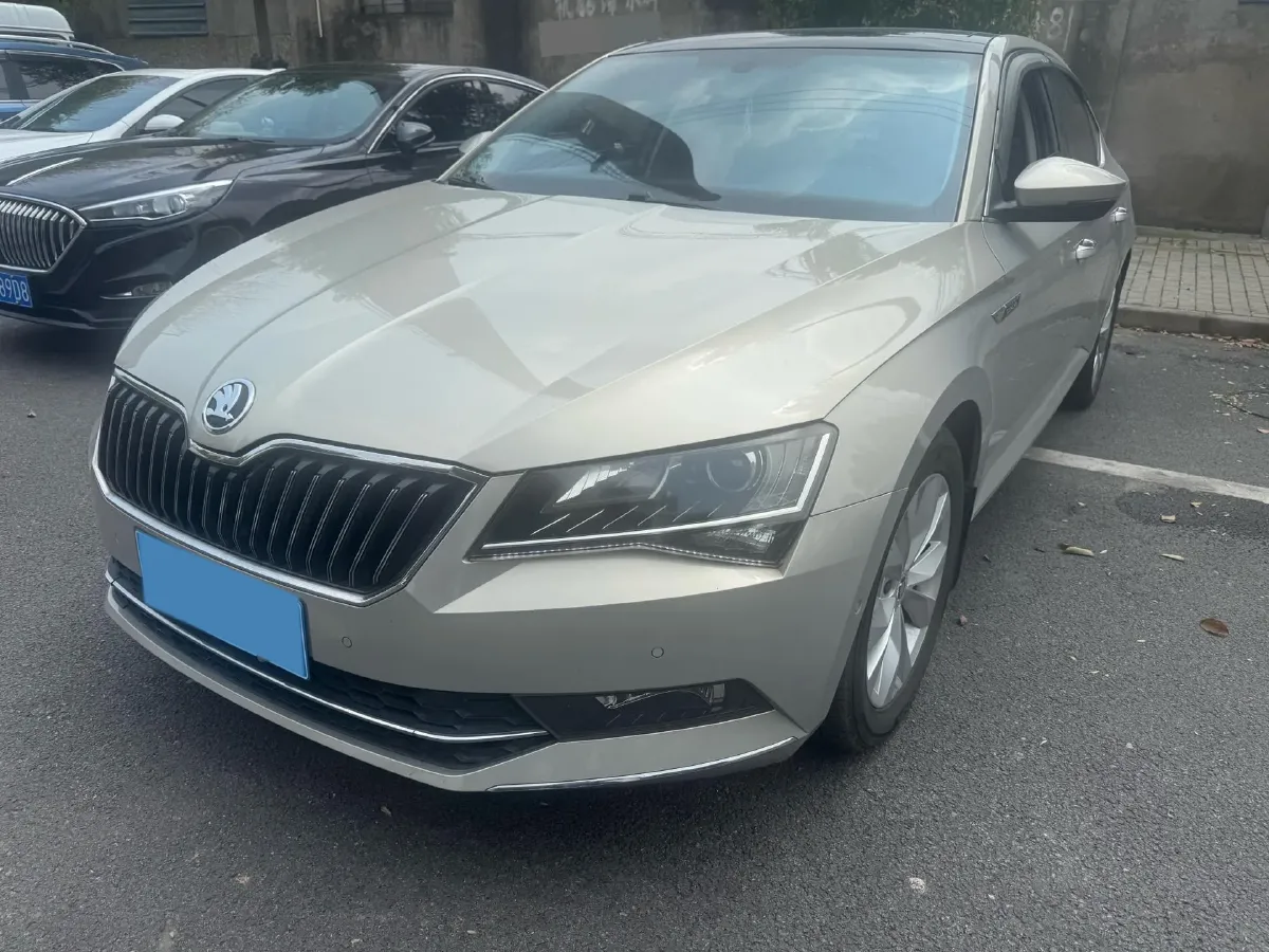 2018 Nissan Terra 2.5L 184HP L4 7AT,autocango,china used car exporter,china ev exporter,chinese used car exporter,chinese used ev exporter