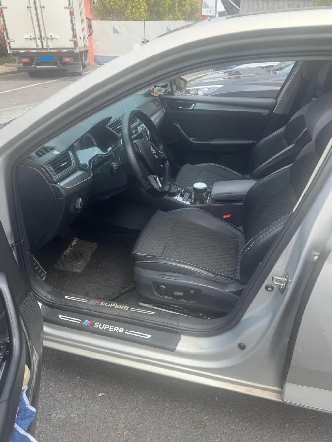 2018 Nissan Terra 2.5L 184HP L4 7AT,autocango,china used car exporter,china ev exporter,chinese used car exporter,chinese used ev exporter