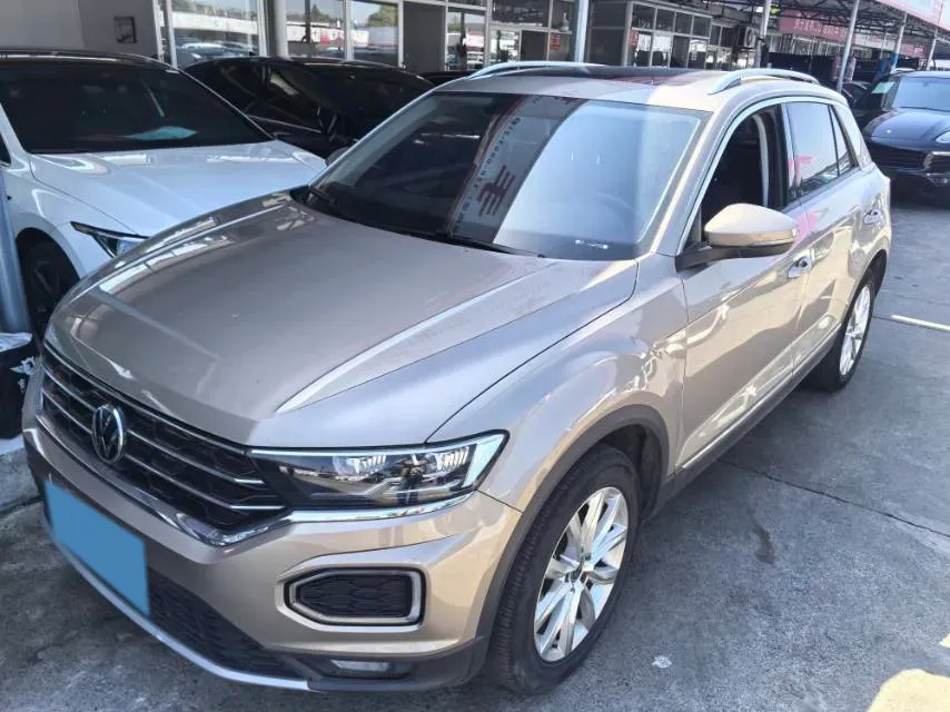 2022 Volkswagen T-Roc 1.4T 150HP L4 7DCT,autocango,china used car exporter,china ev exporter,chinese used car exporter,chinese used ev exporter