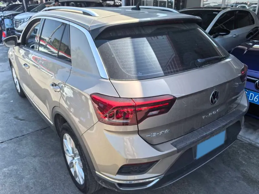 2022 Volkswagen T-Roc 1.4T 150HP L4 7DCT,autocango,china used car exporter,china ev exporter,chinese used car exporter,chinese used ev exporter
