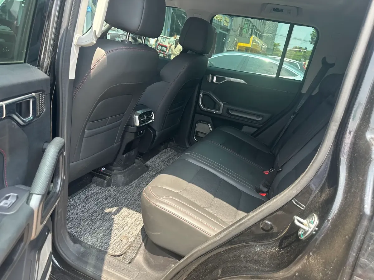 2023 Jetour Traveller 1.5T 184HP L4 7DCT,autocango,china used car exporter,china ev exporter,chinese used car exporter,chinese used ev exporter