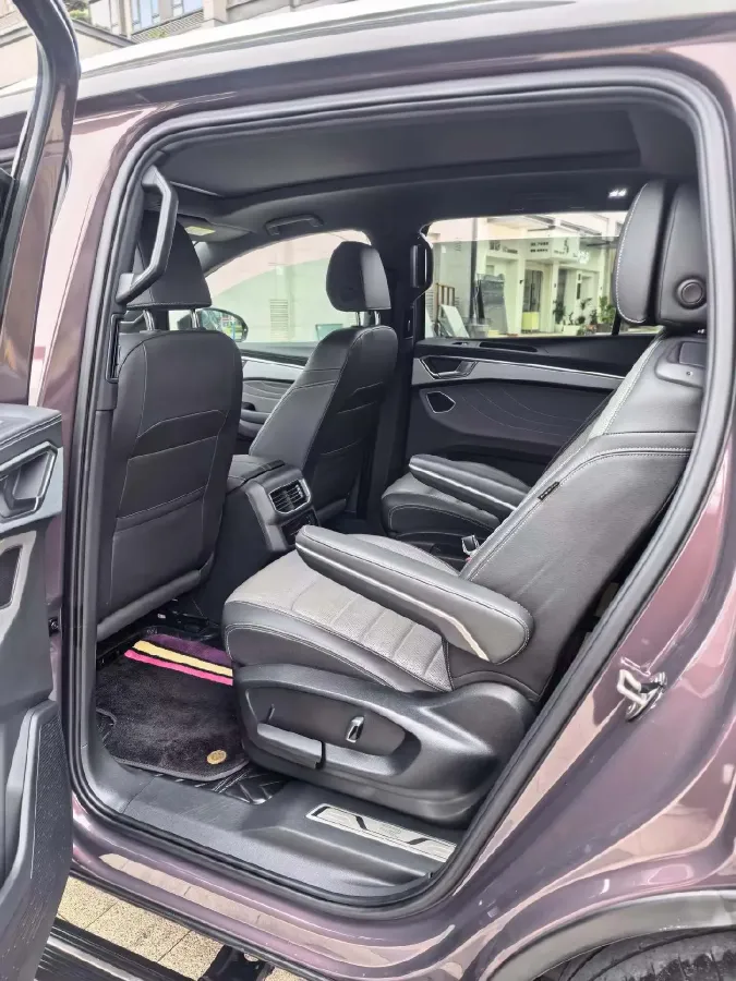 2021 Volkswagen Talagon 2.0T 220HP L4 7DCT,autocango,china used car exporter,china ev exporter,chinese used car exporter,chinese used ev exporter