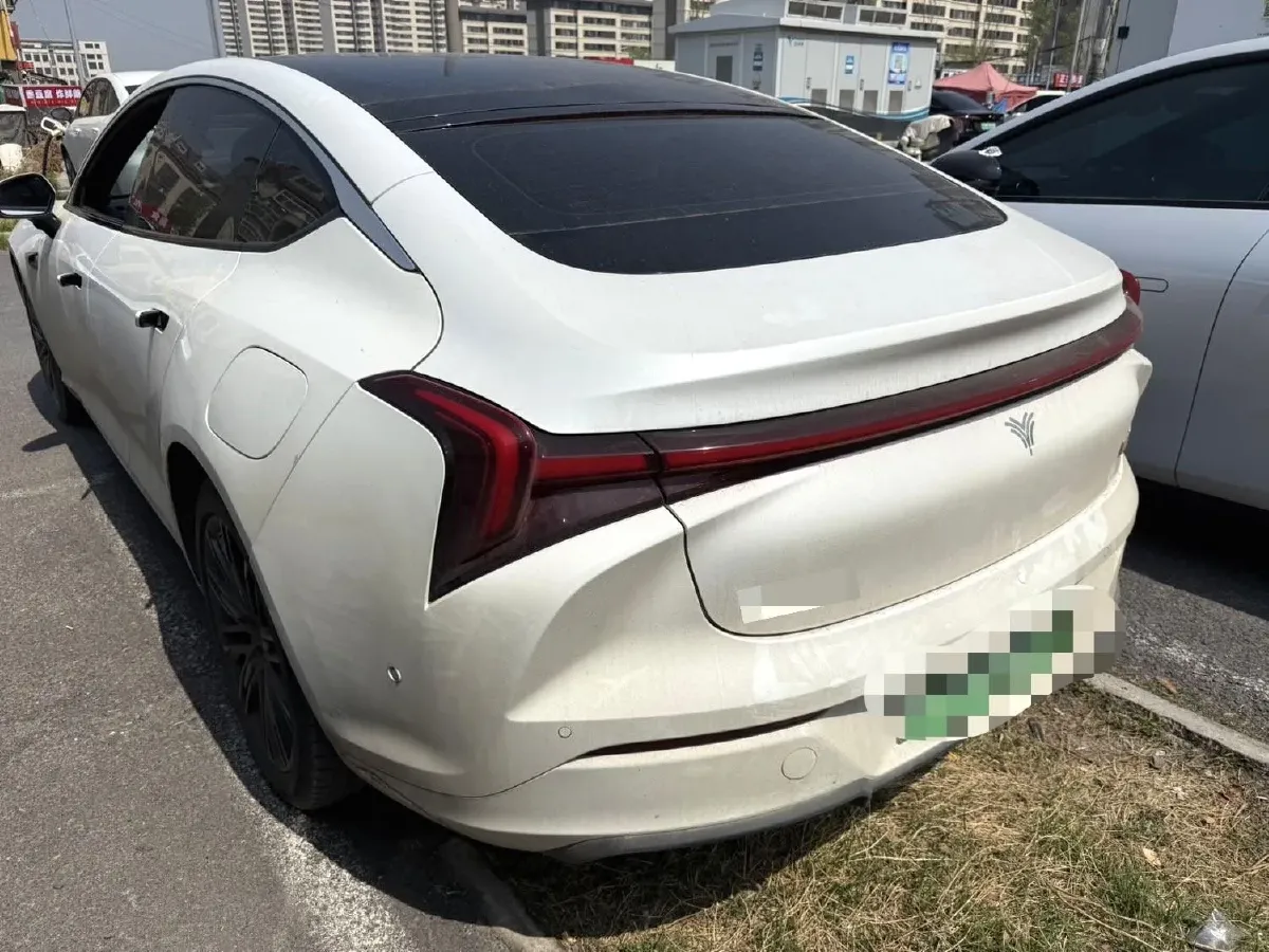 2024 Neta S 1.5L 116HP L4 REEV 31.7KWH,autocango,china used car exporter,china ev exporter,chinese used car exporter,chinese used ev exporter