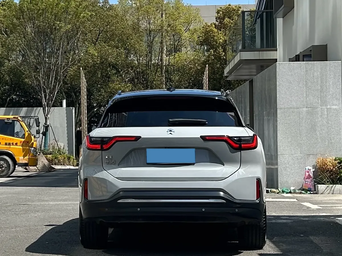 2022 NIO ES6 BEV 75KWH,autocango,china used car exporter,china ev exporter,chinese used car exporter,chinese used ev exporter