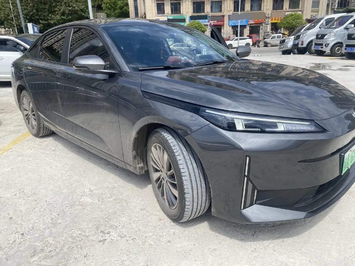 2024 ChangAn QiYuan A05 1.5L 110HP L4 E-CVT PHEV 9.07KWH,autocango,china used car exporter,china ev exporter,chinese used car exporter,chinese used ev exporter
