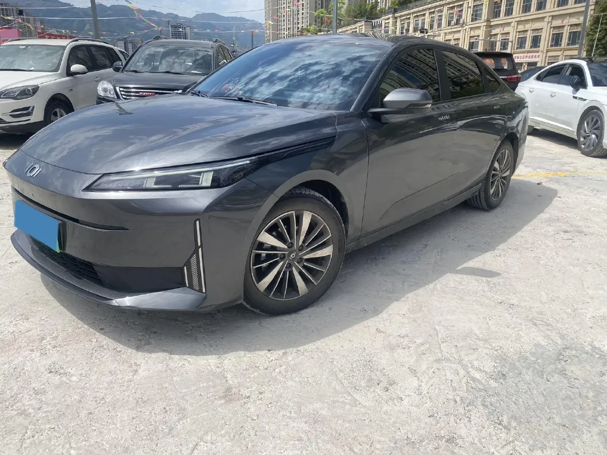 2024 ChangAn QiYuan A05 1.5L 110HP L4 E-CVT PHEV 9.07KWH,autocango,china used car exporter,china ev exporter,chinese used car exporter,chinese used ev exporter