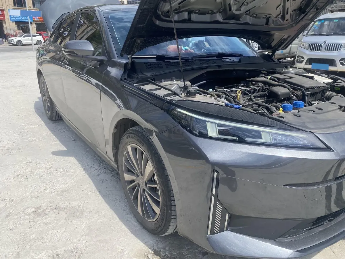 2024 ChangAn QiYuan A05 1.5L 110HP L4 E-CVT PHEV 9.07KWH,autocango,china used car exporter,china ev exporter,chinese used car exporter,chinese used ev exporter