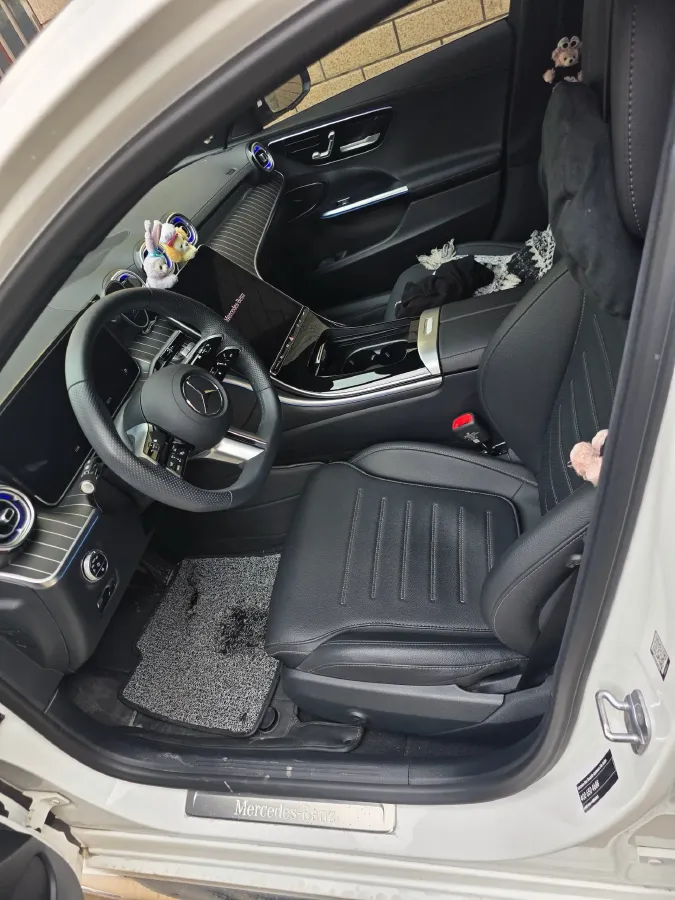 2024 Mercedes-Benz C Class 1.5T 204HP L4 9AT,autocango,china used car exporter,china ev exporter,chinese used car exporter,chinese used ev exporter