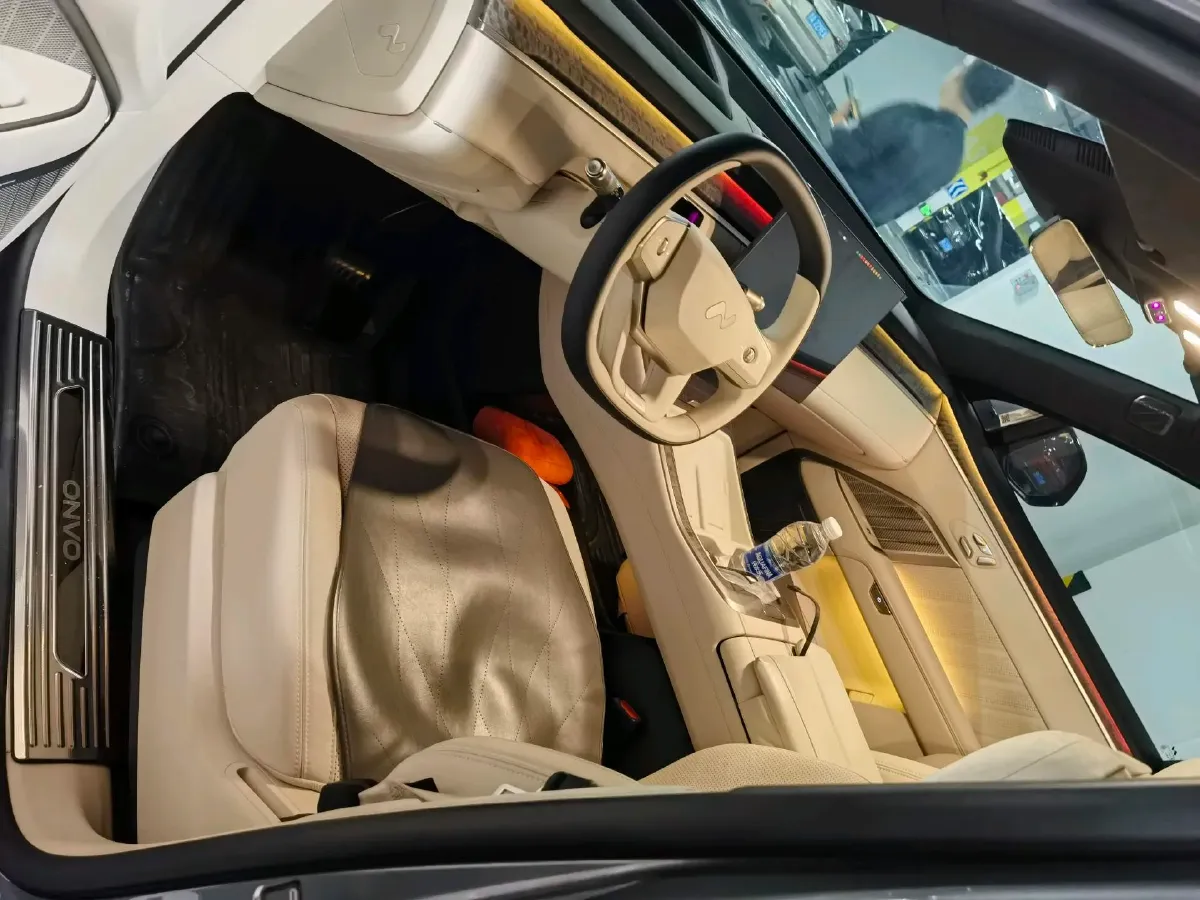 2025 ONVO L90 BEV,autocango,china used car exporter,china ev exporter,chinese used car exporter,chinese used ev exporter