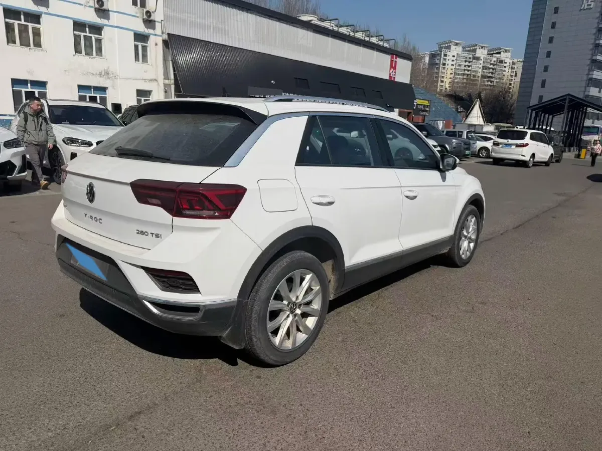 2022 Volkswagen T-Roc 1.4T 150HP L4 7DCT,autocango,china used car exporter,china ev exporter,chinese used car exporter,chinese used ev exporter