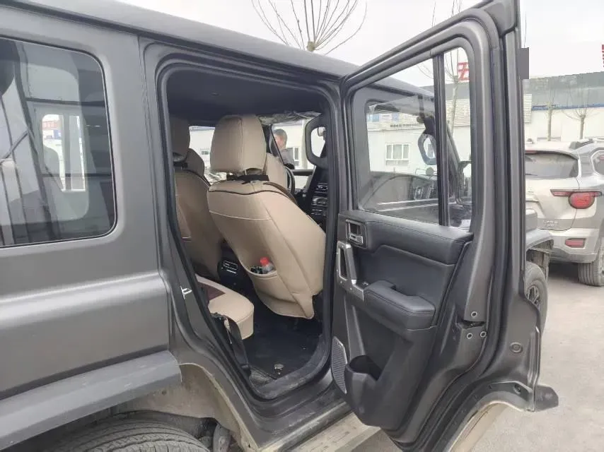 2024 212 212 T01 2.0T 252HP L4 8AT,autocango,china used car exporter,china ev exporter,chinese used car exporter,chinese used ev exporter