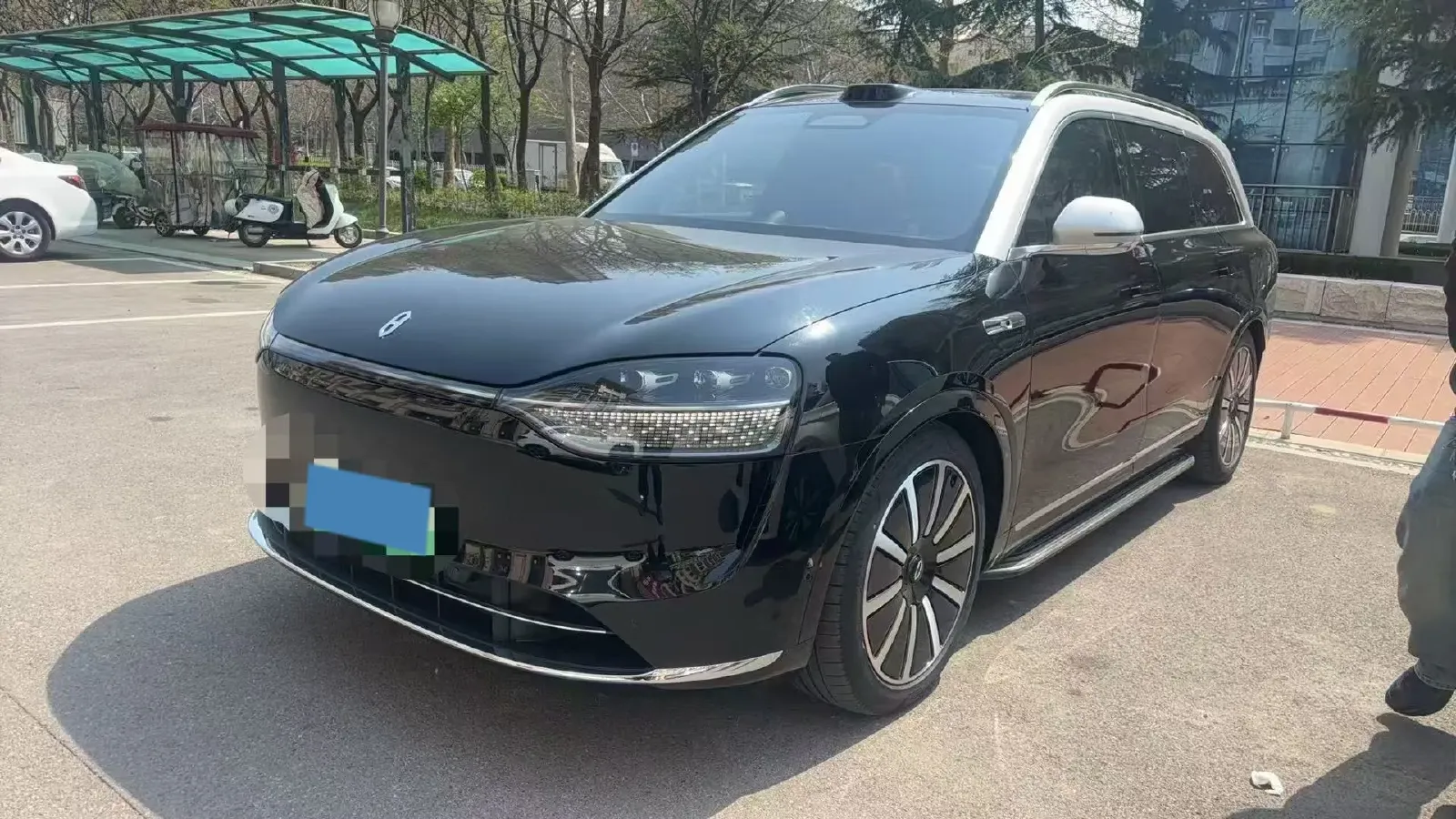 2024 AITO AITO M9 1.5T 152HP L4 REEV 42KWH,autocango,china used car exporter,china ev exporter,chinese used car exporter,chinese used ev exporter