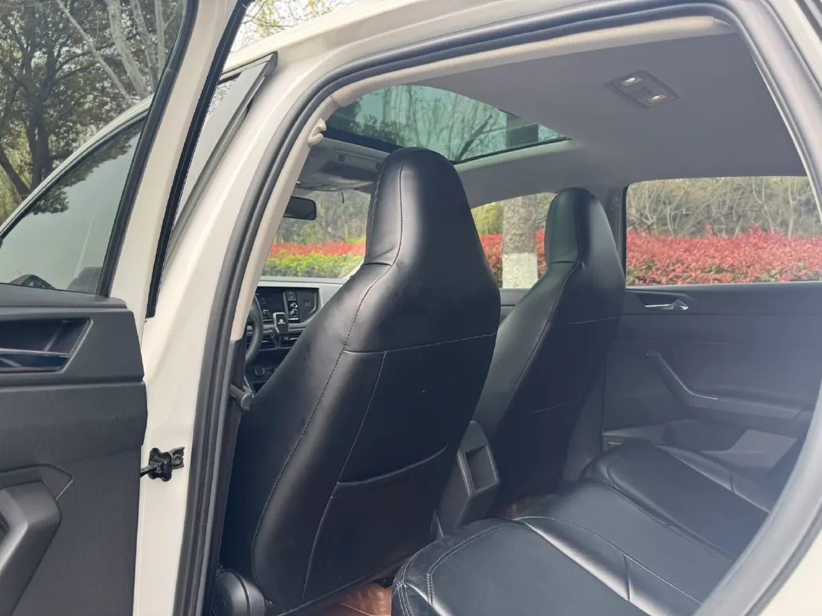 2019 Volkswagen Polo 1.5L 113HP L4 6AT,autocango,china used car exporter,china ev exporter,chinese used car exporter,chinese used ev exporter