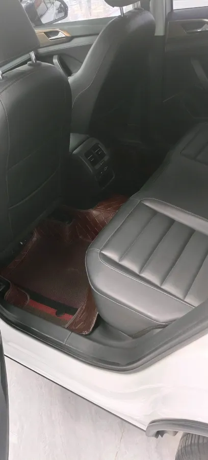 2021 Volkswagen Tharu 1.4T 150HP L4 7DCT,autocango,china used car exporter,china ev exporter,chinese used car exporter,chinese used ev exporter