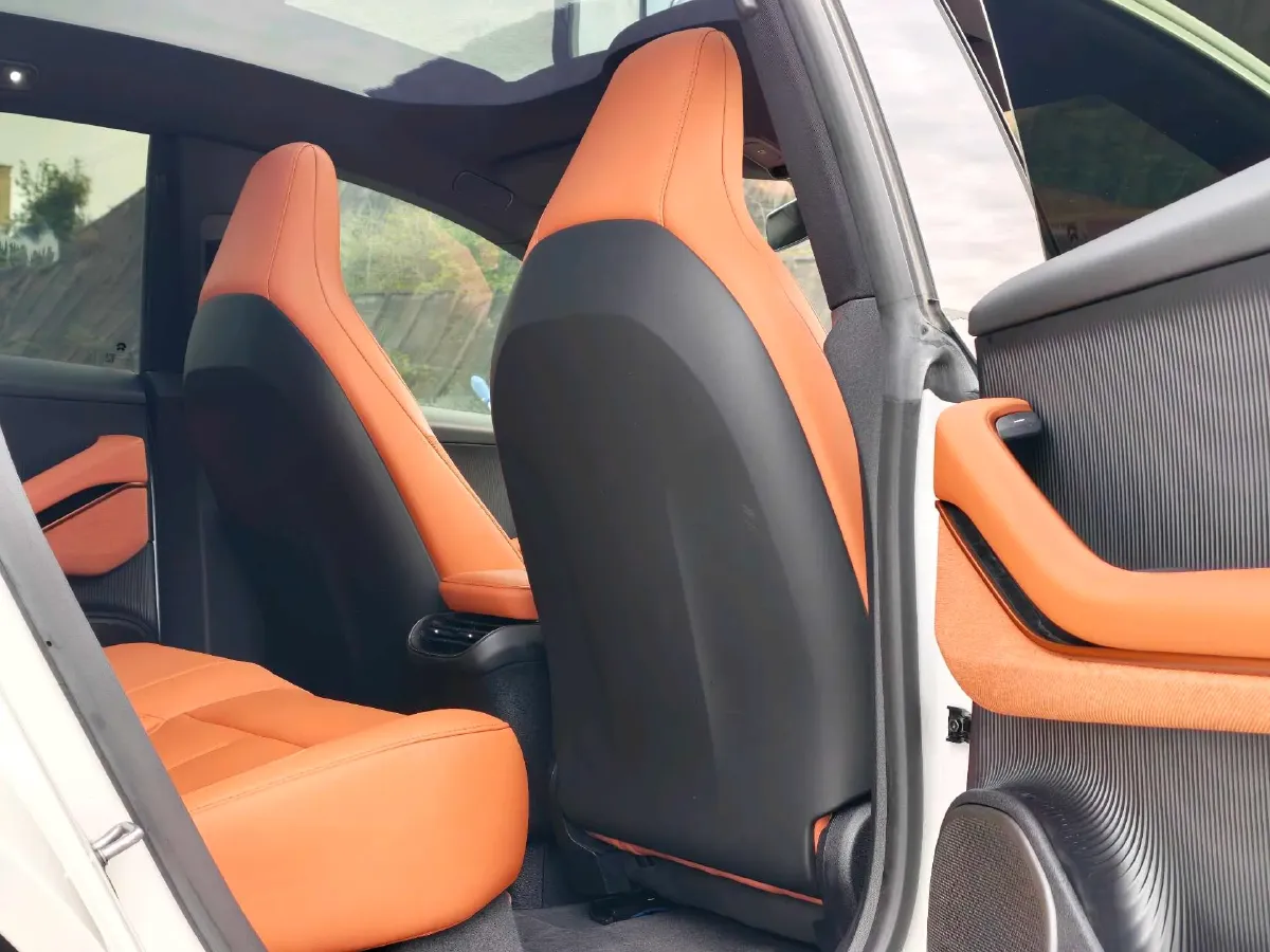 2022 JunTian HeiWuShi Youth 2.0T 203HP L4 6AT,autocango,china used car exporter,china ev exporter,chinese used car exporter,chinese used ev exporter